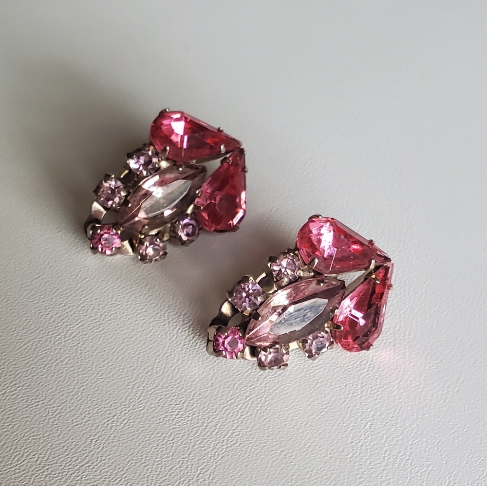 Vintage Rhinestone Earrings Brooch Set - Picture 12 of 16